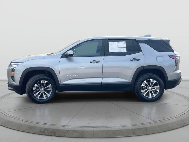 Used 2026 Chevrolet Equinox LT FWD image 7