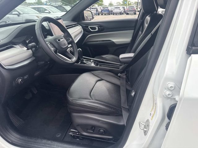 Used 2024 Jeep Compass Limited AWD/4WD image 19