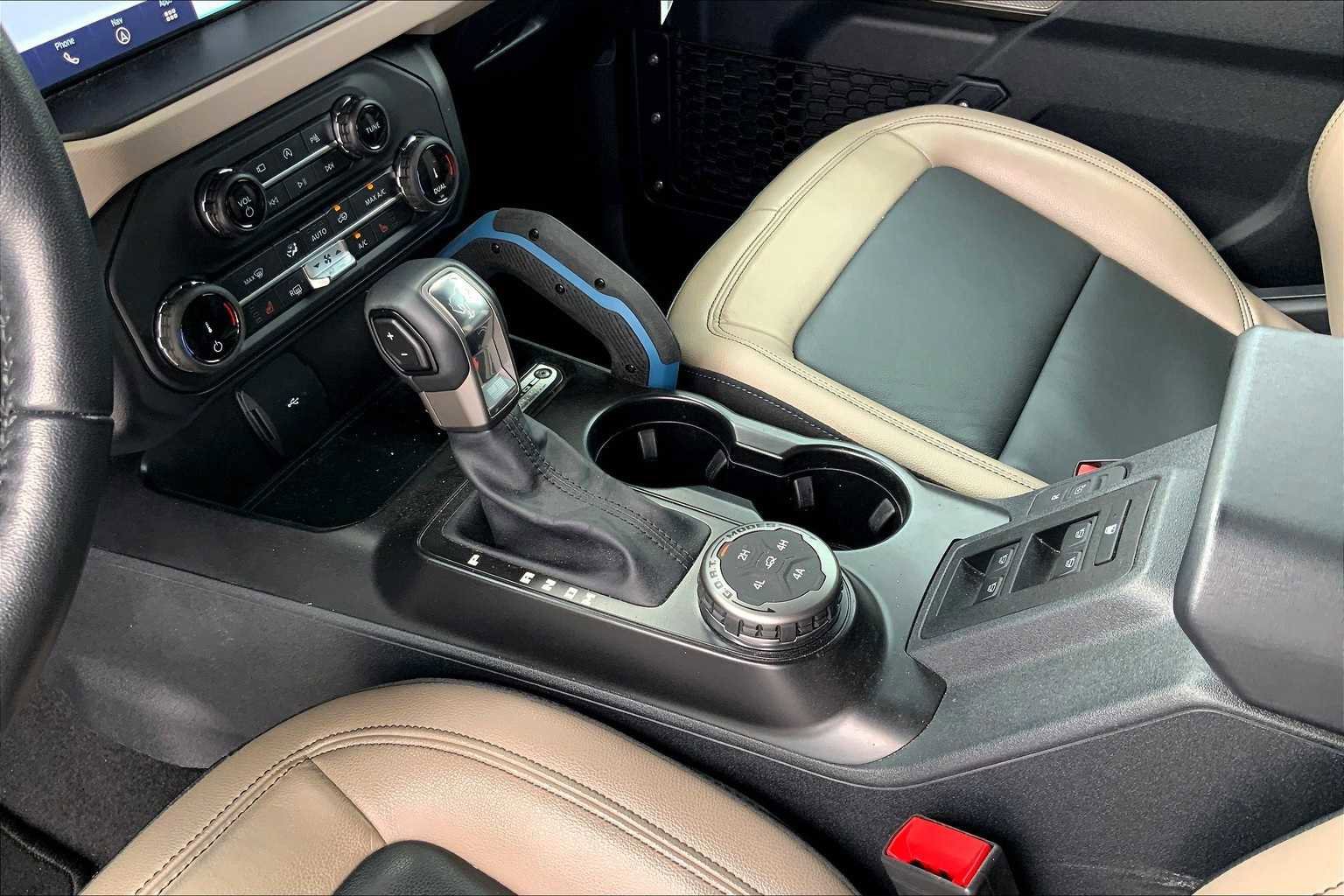 Certified 2022 Ford Bronco Wildtrak image 18