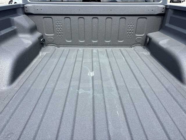 Used 2025 Jeep Gladiator Mojave w/ Safety Group AWD/4WD image 21
