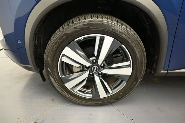 Used 2023 Nissan Rogue SL w/ SL Premium Package AWD/4WD image 9