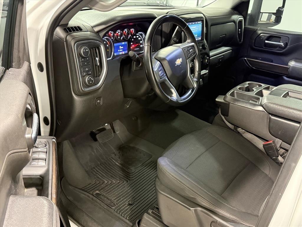 Used 2023 Chevrolet Silverado 2500 LT image 11