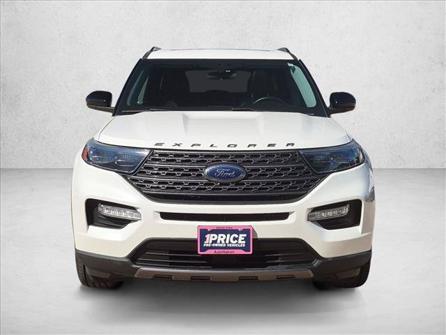 Certified 2022 Ford Explorer XLT w/ Equipment Group 202A RWD image 2