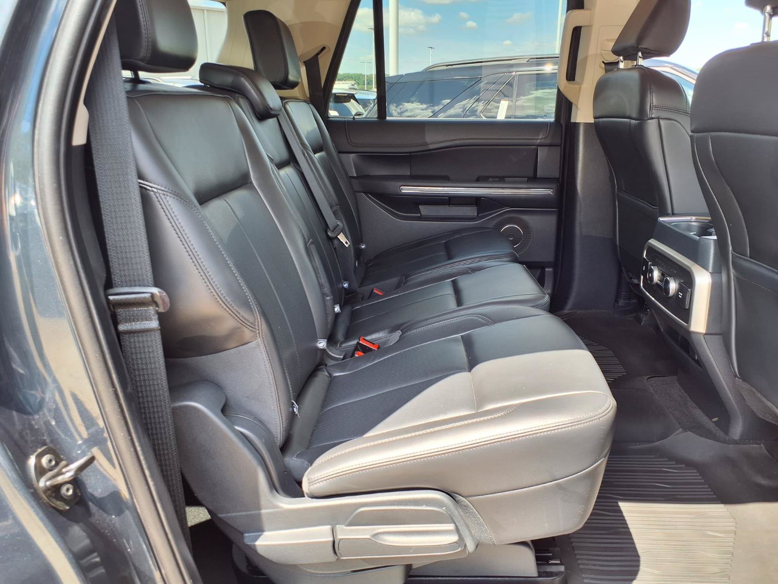 Certified 2024 Ford Expedition Max XLT AWD/4WD image 8