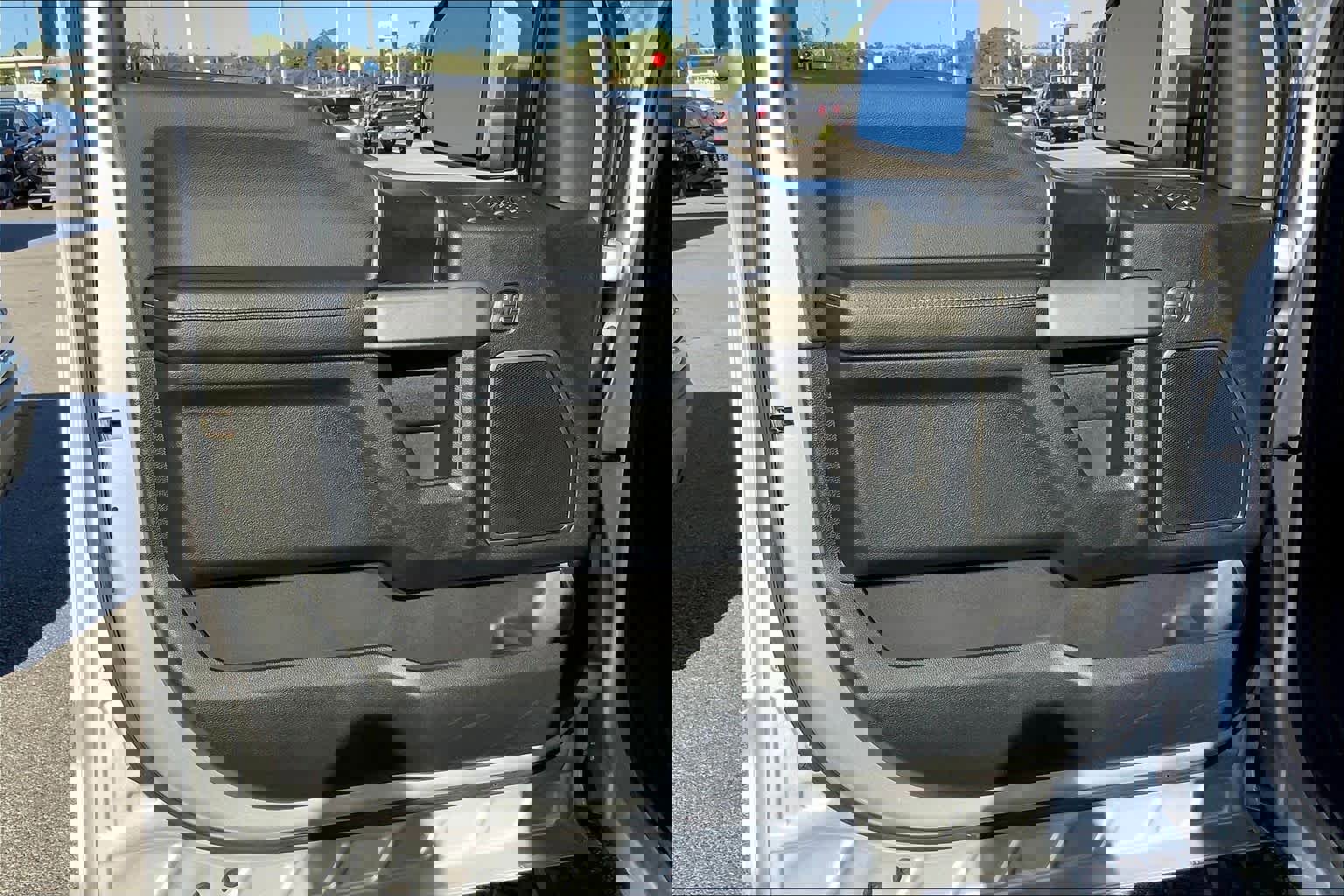 Certified 2018 Ford F150 Raptor w/ Equipment Group 802A Luxury image 21