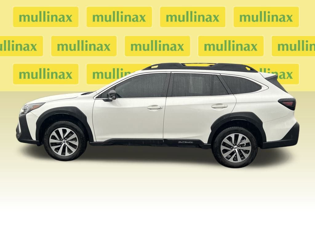 Used 2024 Subaru Outback Premium image 8