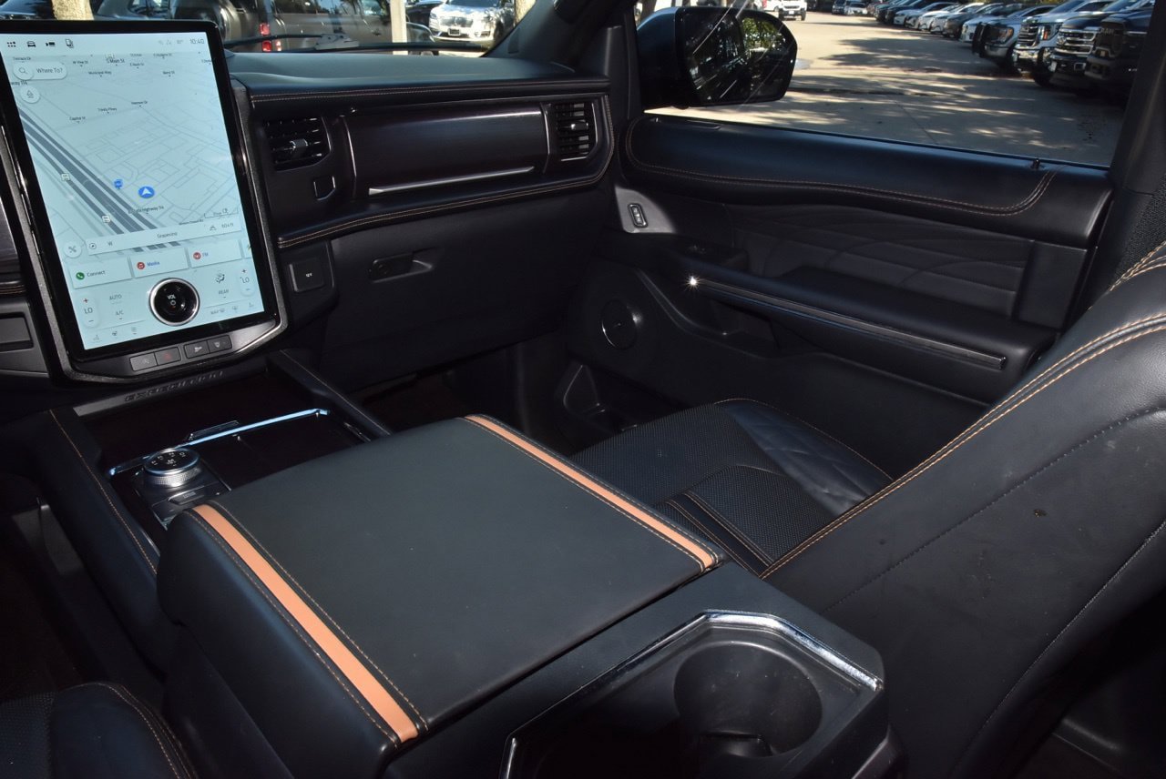 Certified 2022 Ford Expedition Platinum RWD image 18