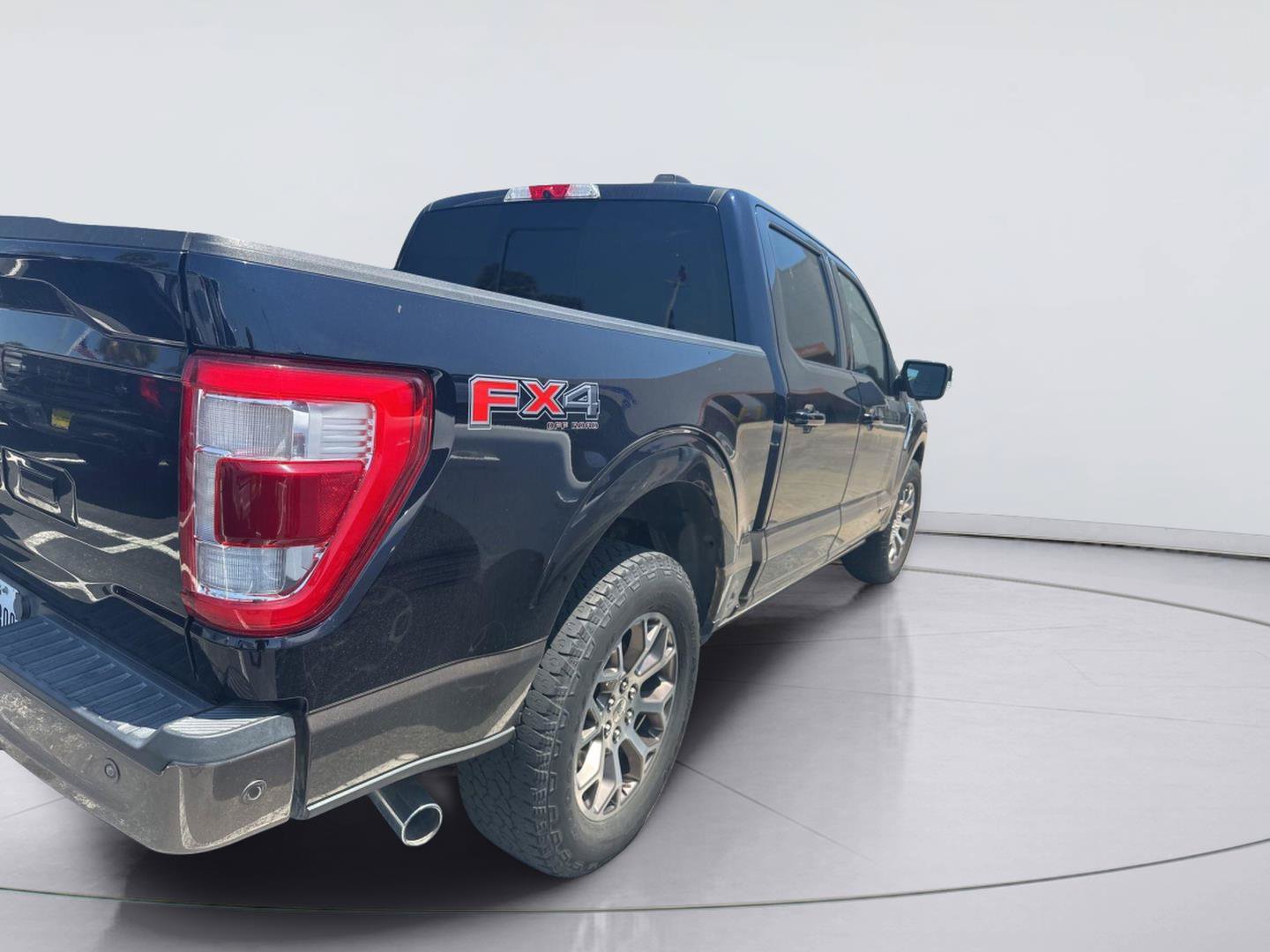 Certified 2021 Ford F150 King Ranch w/ Equipment Group 601A High AWD/4WD image 2