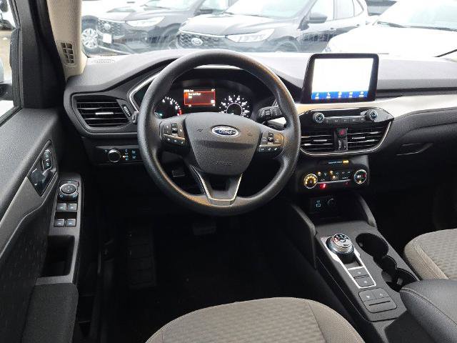 Certified 2020 Ford Escape SE image 16