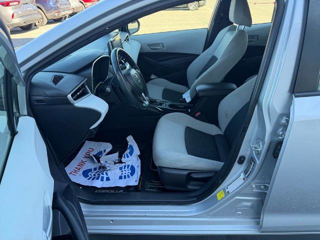 Used 2022 Toyota Corolla SE w/ SE Preferred Package image 11