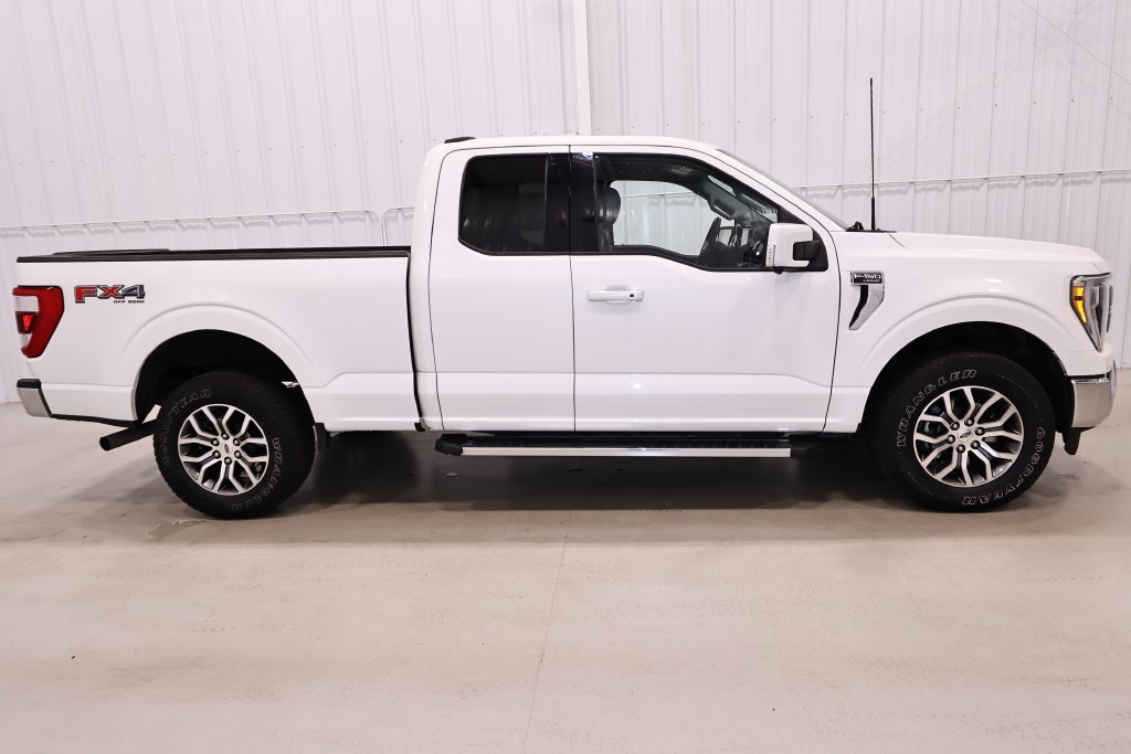 Certified 2021 Ford F150 Lariat w/ FX4 Off-Road Package AWD/4WD image 2