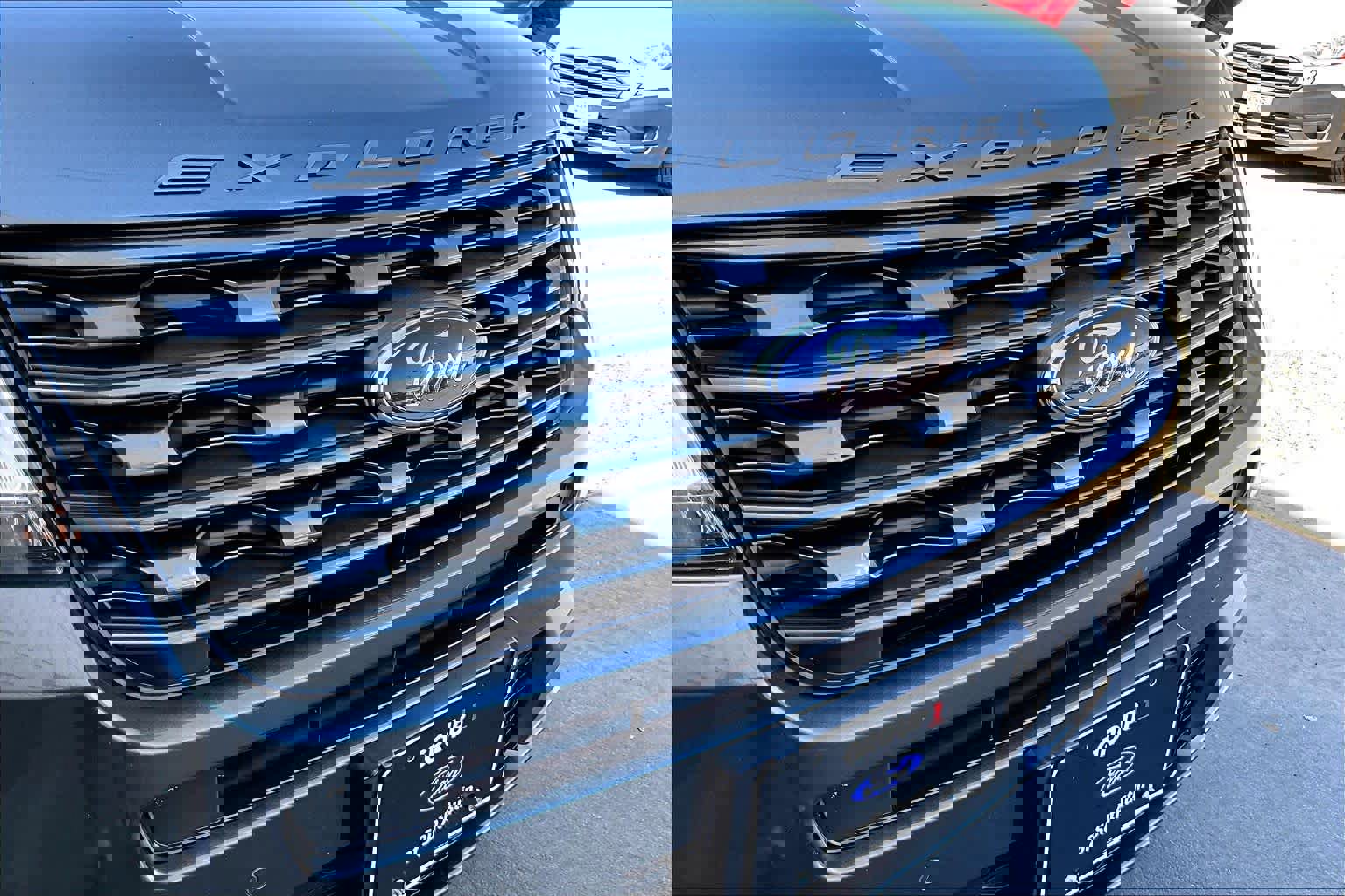 Certified 2017 Ford Explorer XLT w/ Equipment Group 202A image 32