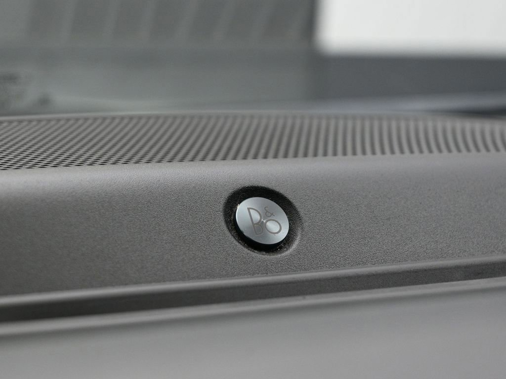 Certified 2022 Ford F150 XLT w/ Equipment Group 302A High image 50