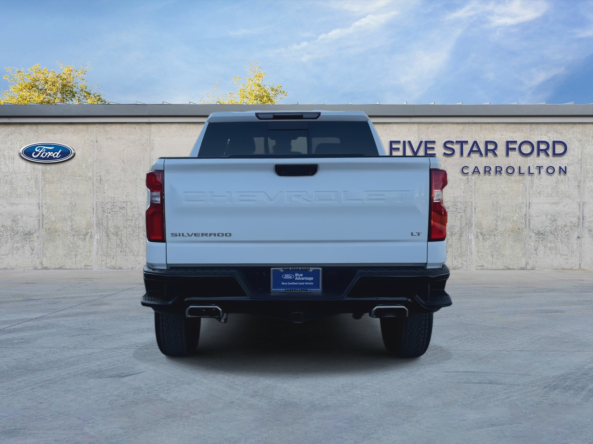 Used 2024 Chevrolet Silverado 1500 LT Trail Boss w/ Convenience Package II AWD/4WD image 7