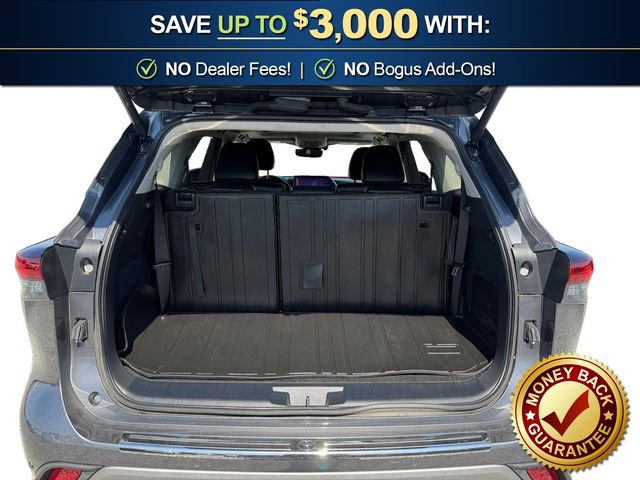 Used 2024 Toyota Highlander Platinum FWD image 24