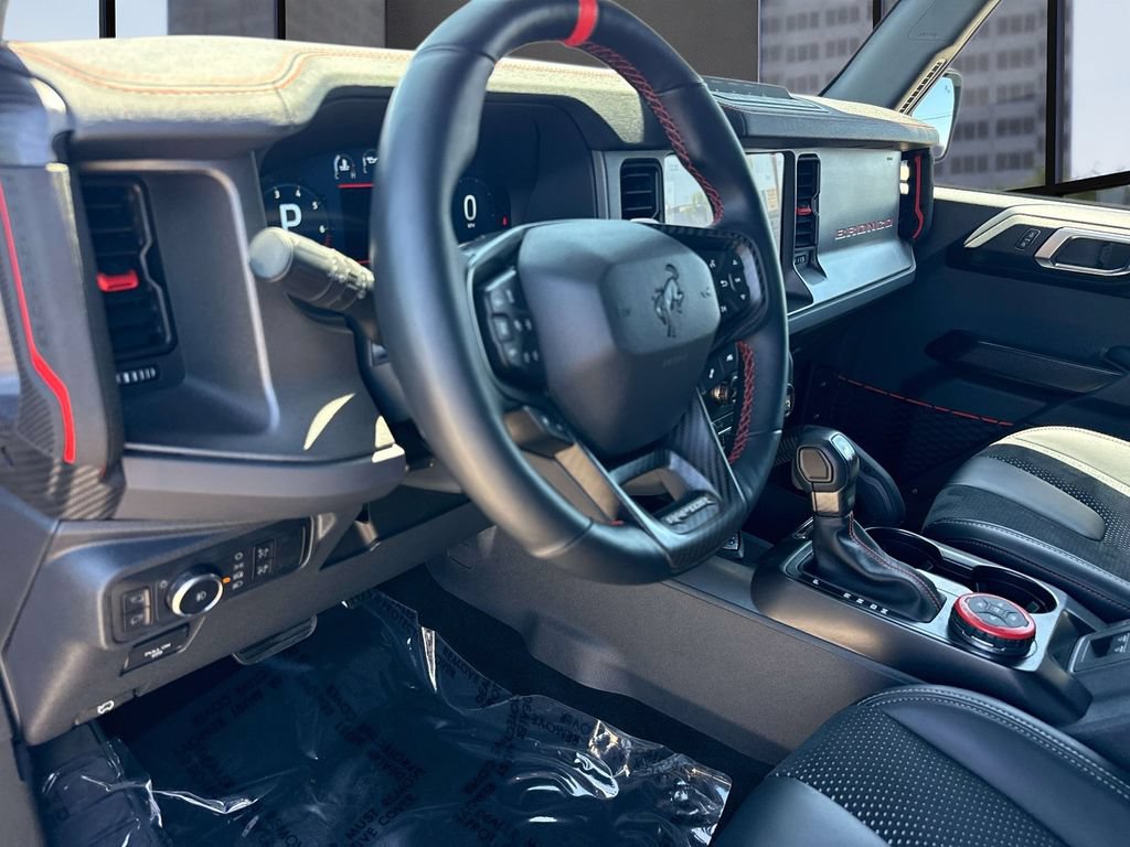 Certified 2025 Ford Bronco Raptor w/ Interior Carbon Fiber Pack AWD/4WD image 28