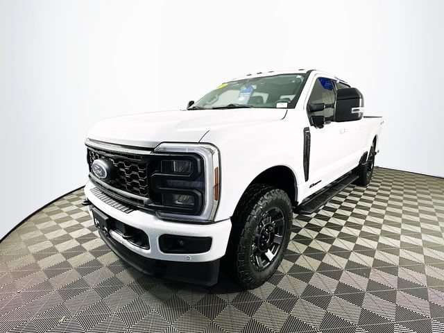 Certified 2024 Ford F250 Lariat w/ Lariat Ultimate Package AWD/4WD image 6