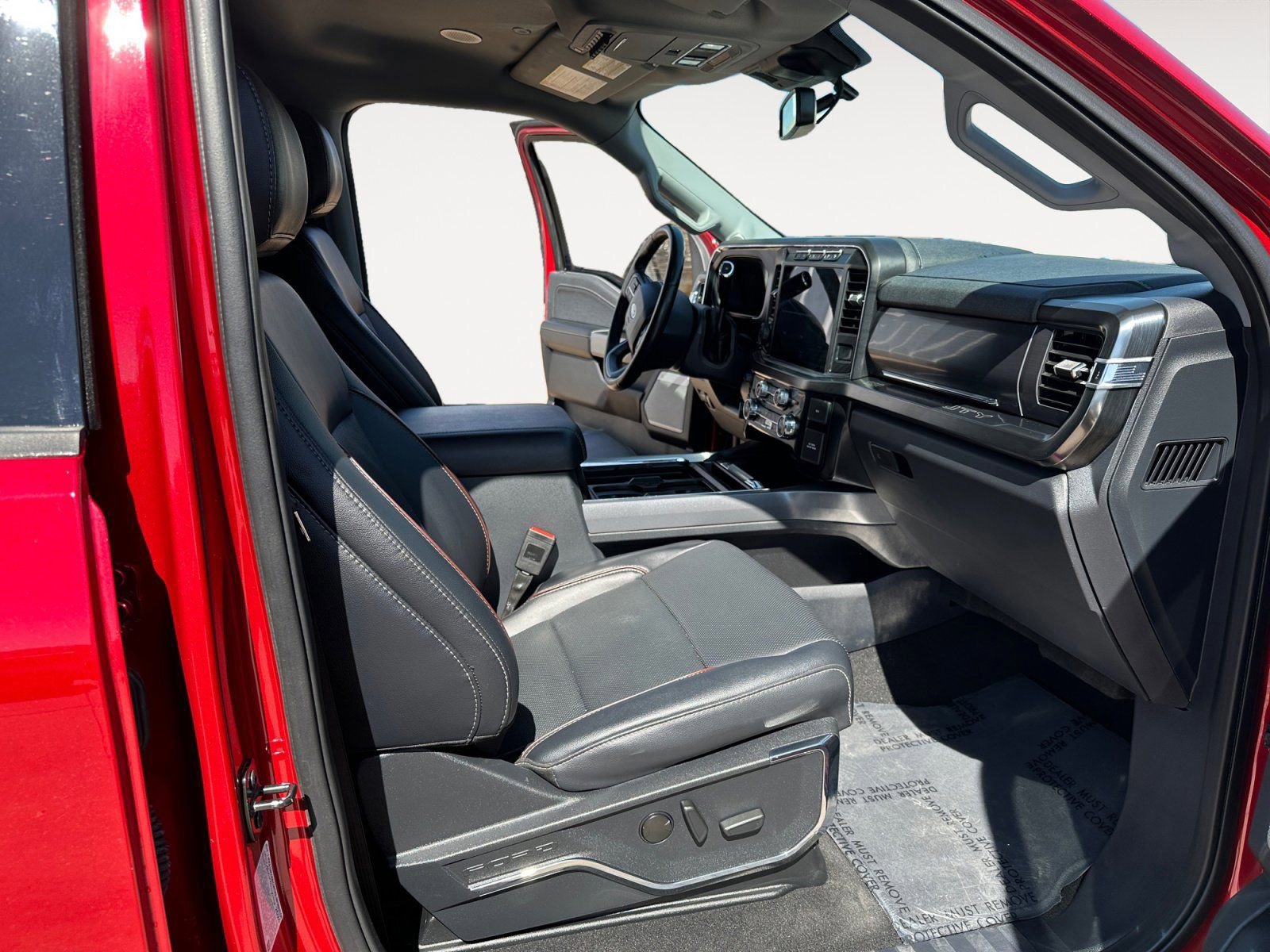 Certified 2024 Ford F350 Lariat w/ Lariat Ultimate Package image 15