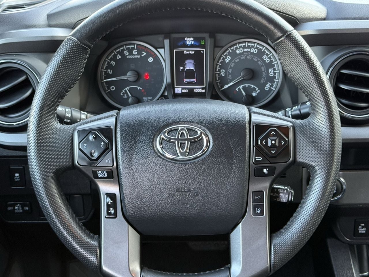 Used 2023 Toyota Tacoma TRD Sport w/ Technology Package RWD image 12