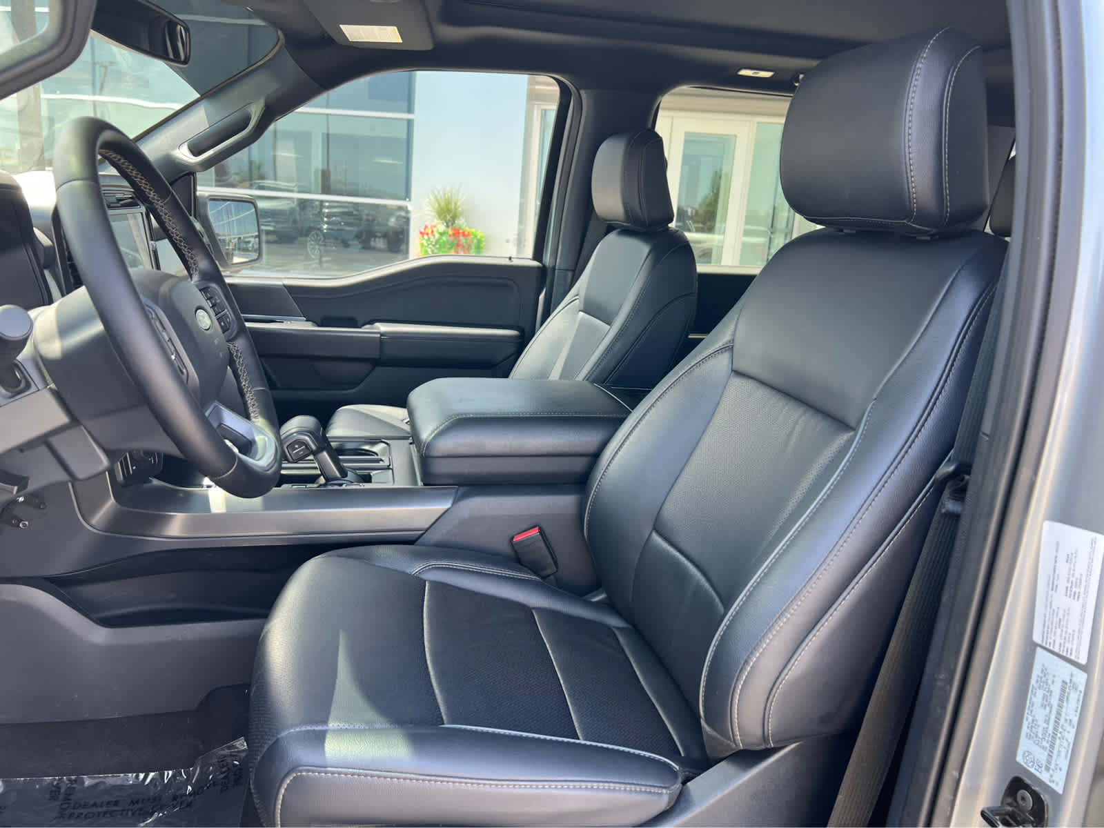 Certified 2025 Ford F150 Lariat AWD/4WD image 28