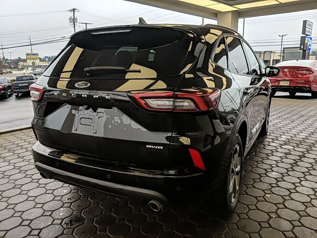 Certified 2024 Ford Escape ST-Line w/ Tech Pack #1 image 3