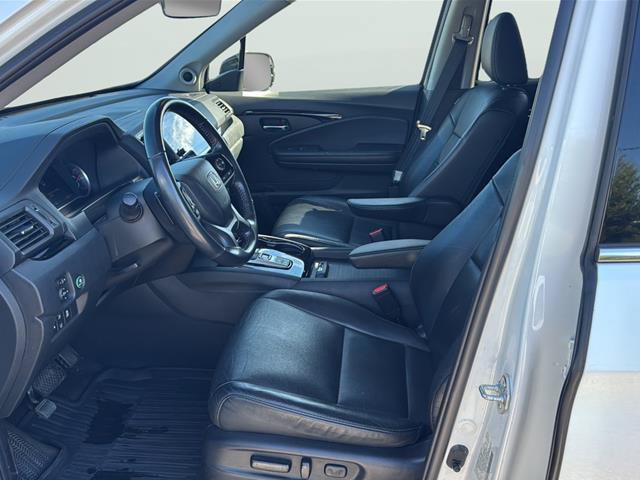 Used 2022 Honda Pilot Touring image 10