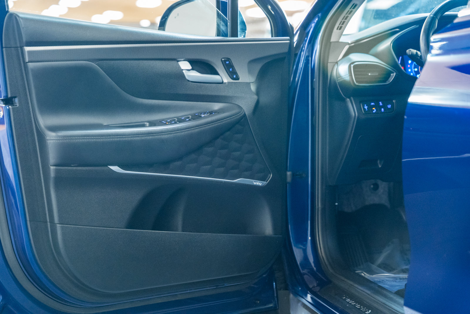 Used 2019 Hyundai Santa Fe AWD image 46