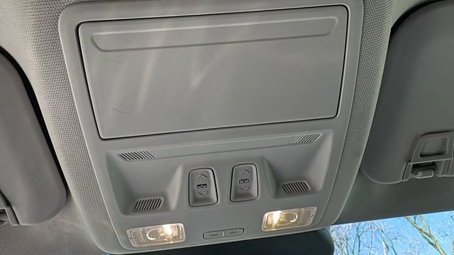 Certified 2022 Ford Escape SEL w/ SEL Stealth AWD Package image 25