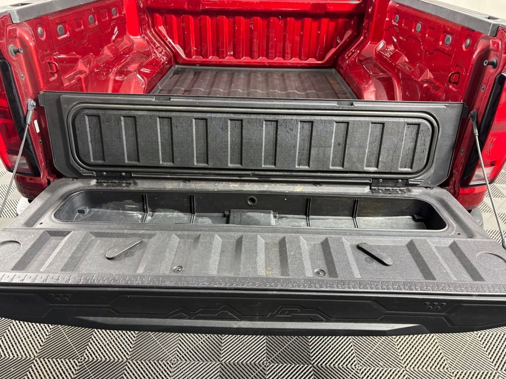 Used 2023 Chevrolet Colorado Z71 w/ Z71 Convenience Package 2 image 32