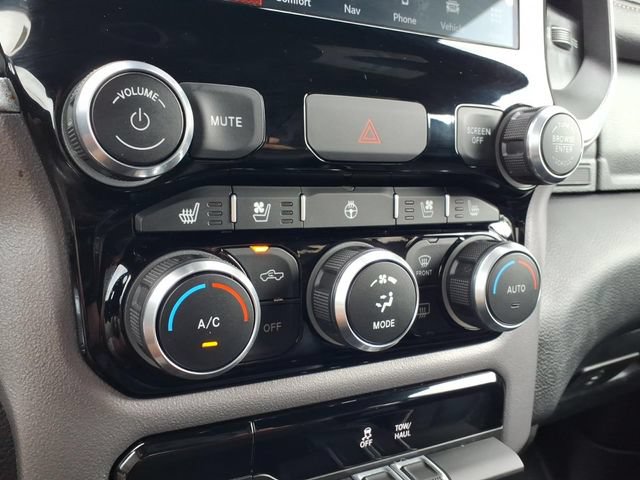 Used 2023 RAM 1500 Laramie AWD/4WD image 19