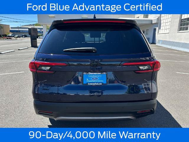 Used 2024 Toyota Grand Highlander AWD image 6