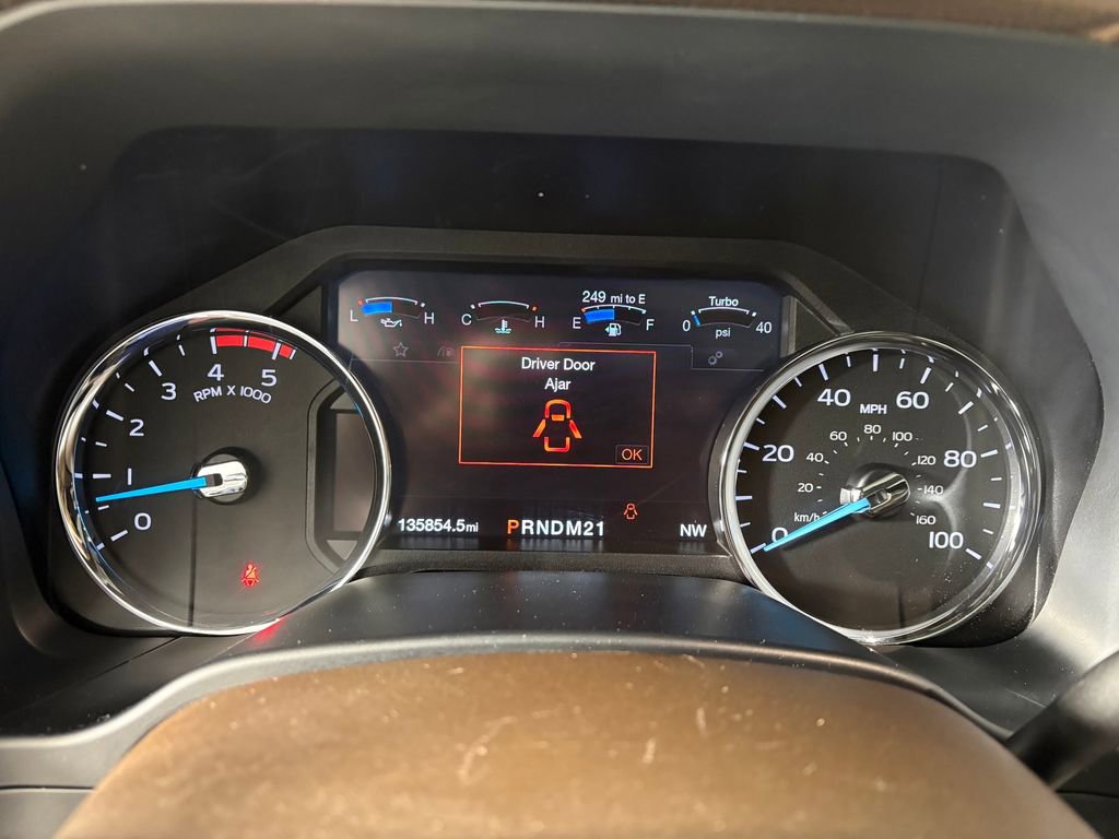 Certified 2019 Ford F250 King Ranch w/ King Ranch Ultimate Package AWD/4WD image 16
