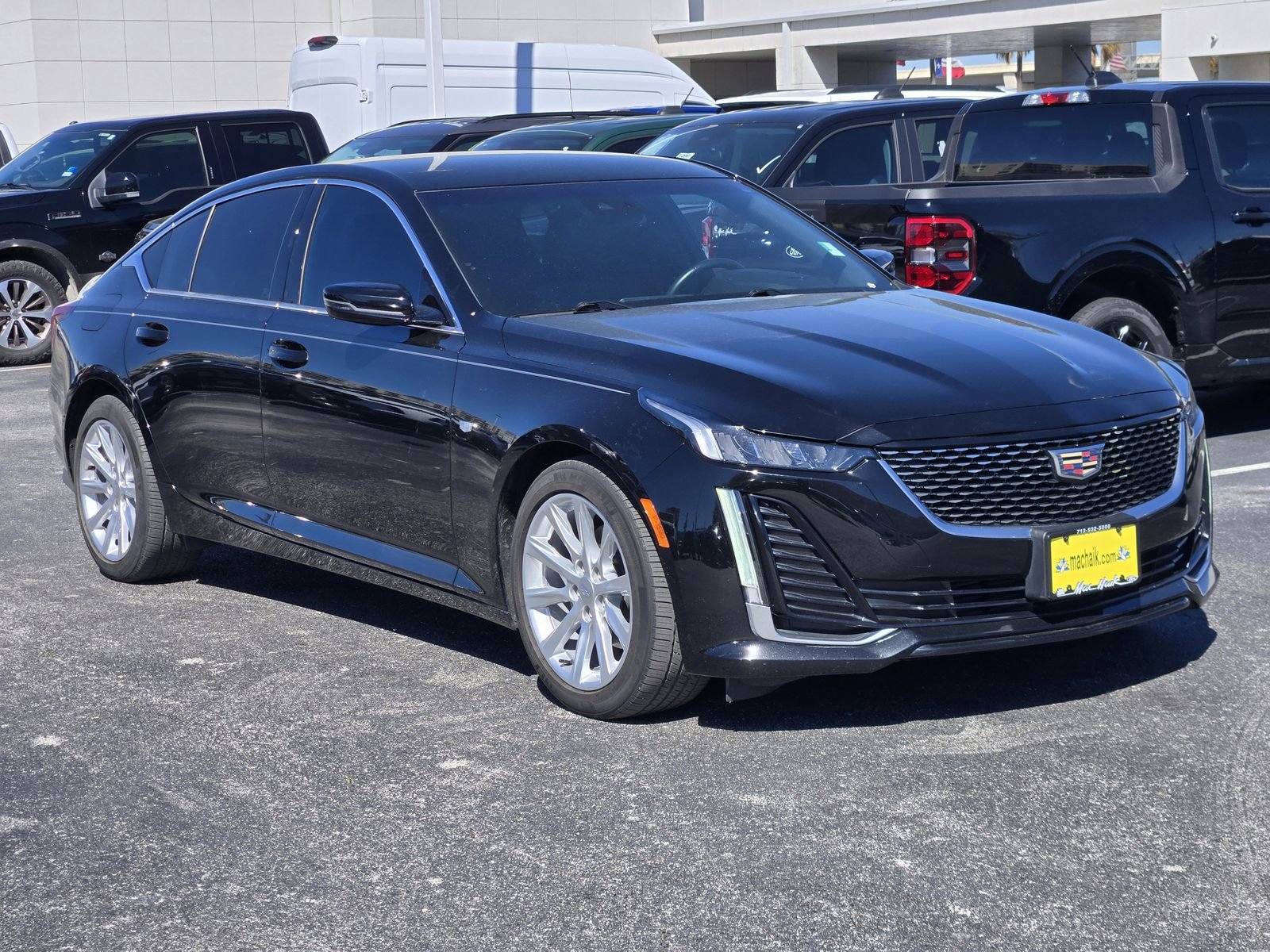 Used 2023 Cadillac CT5 Luxury image 3