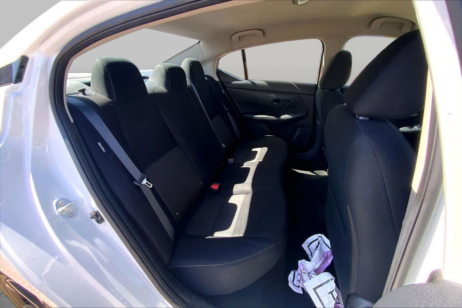 Used 2024 Nissan Sentra SV FWD image 20