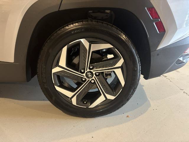 Used 2022 Hyundai Tucson Limited w/ Cargo Package FWD image 9