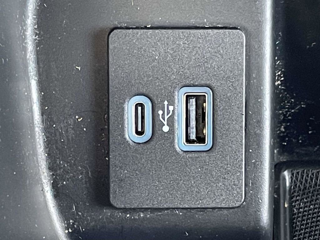 Certified 2022 Ford F150 XLT w/ Equipment Group 302A High image 22