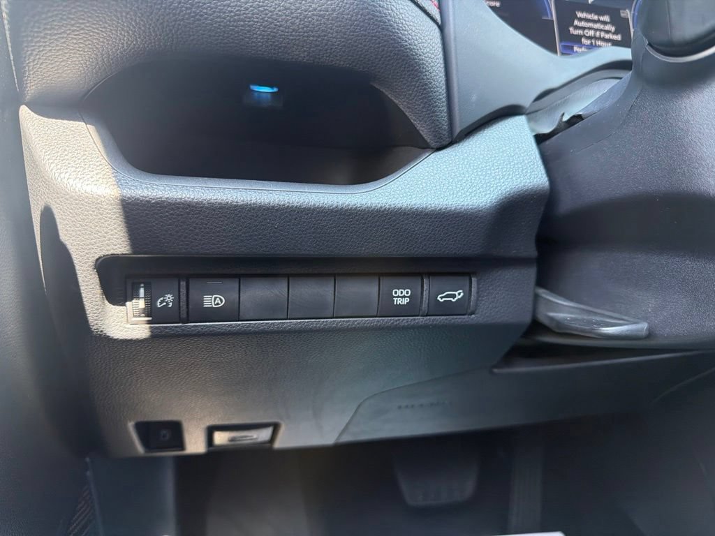 Used 2023 Toyota RAV4 XSE AWD/4WD image 37