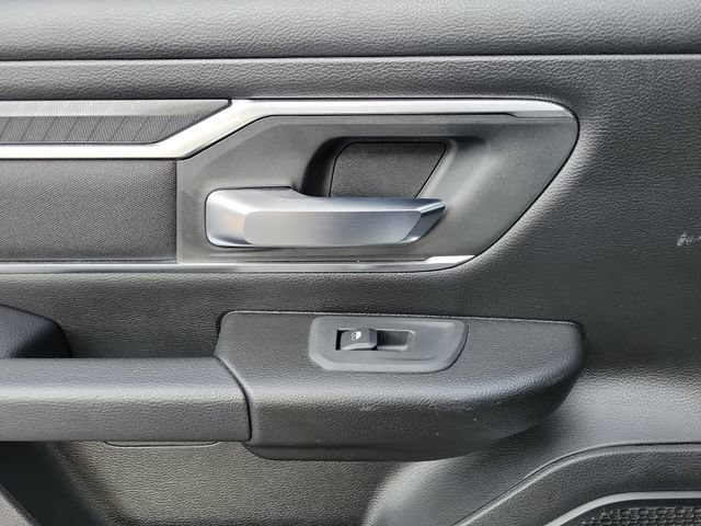 Used 2025 RAM 1500 Big Horn AWD/4WD image 12