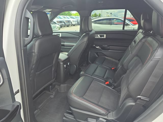 Certified 2024 Ford Explorer ST-Line w/ Class IV Trailer Tow Package AWD/4WD image 25