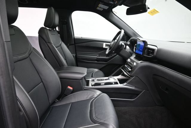 Certified 2020 Ford Explorer ST w/ ST High-Performance Pack AWD/4WD image 27