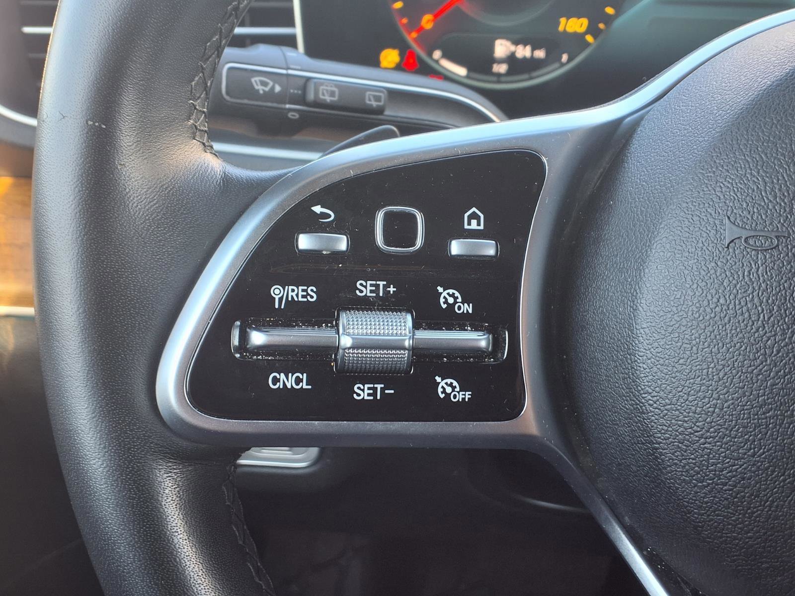 Used 2023 Mercedes-Benz GLE 350 4MATIC image 23