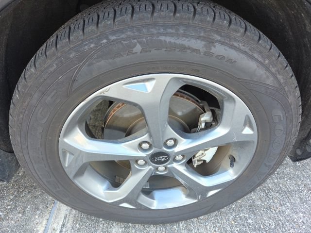 Certified 2024 Ford Escape ST-Line FWD image 12