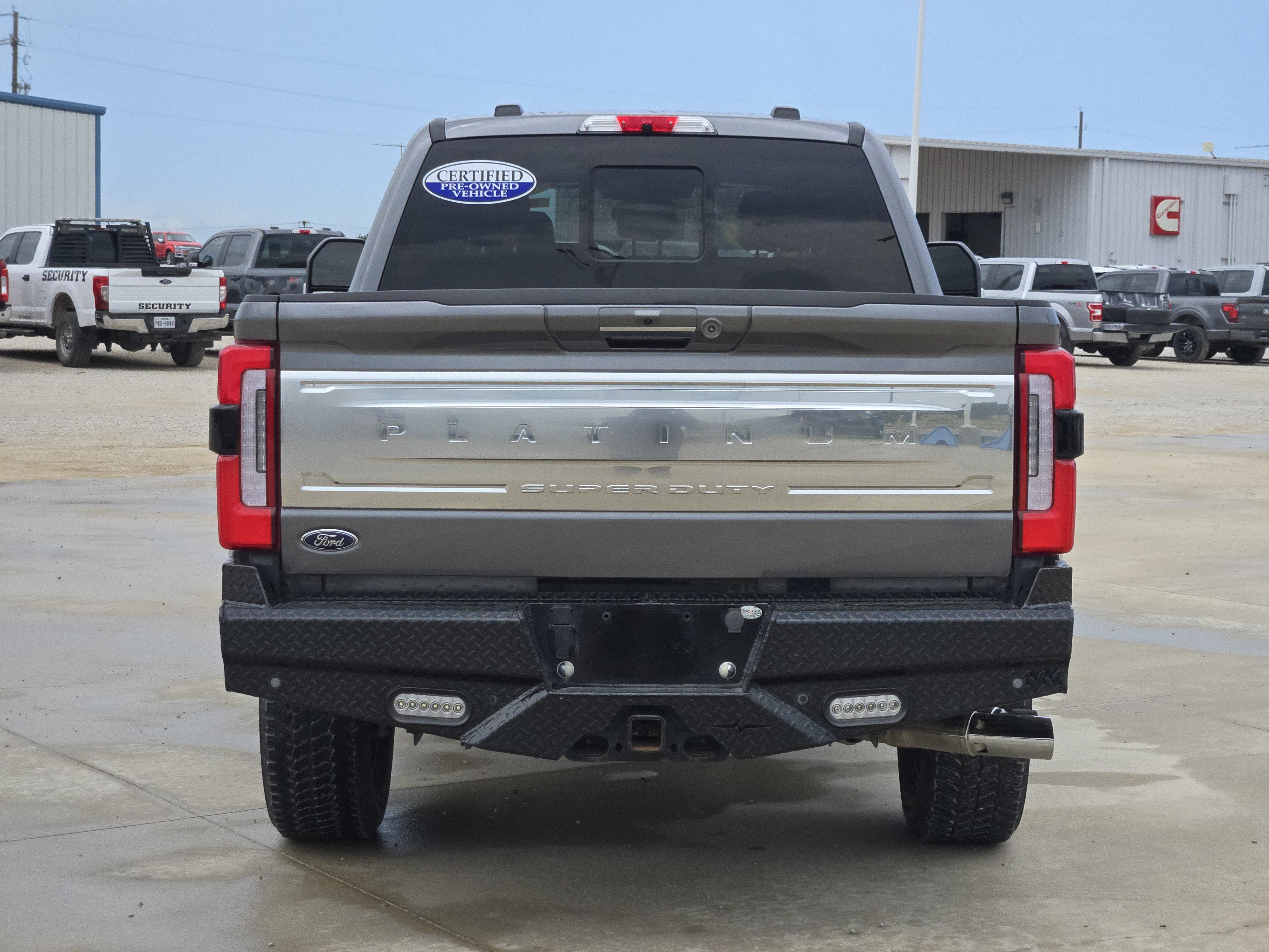 Certified 2024 Ford F250 Platinum w/ FX4 Off-Road Package AWD/4WD image 6