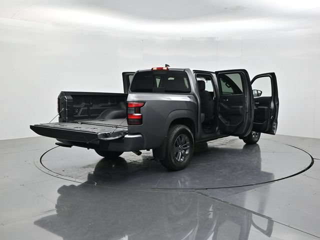 Used 2026 Nissan Frontier SV RWD image 50