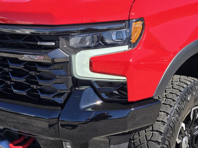 Used 2023 Chevrolet Silverado 1500 ZR2 w/ Technology Package image 8