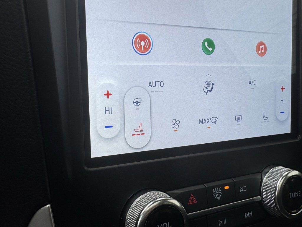 Certified 2024 Ford Edge ST-Line image 35