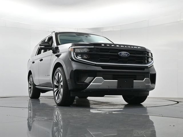 Certified 2025 Ford Expedition Platinum w/ Driver's Package AWD/4WD image 40