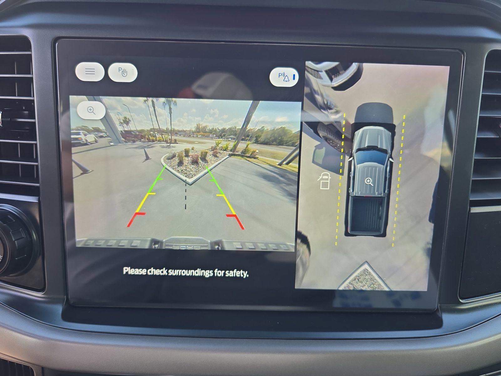 Certified 2025 Ford F150 Lightning XLT image 17