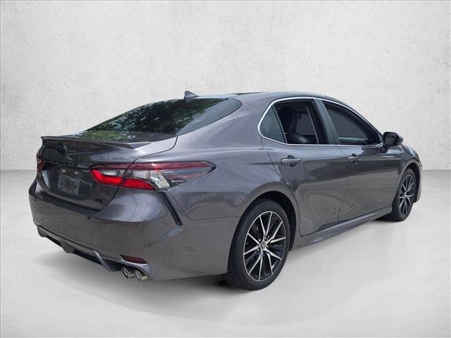 Used 2023 Toyota Camry SE FWD image 5