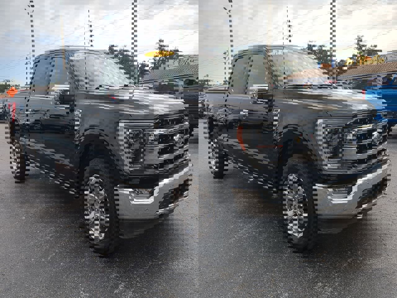 Certified 2023 Ford F150 Lariat w/ Equipment Group 502A High image 8